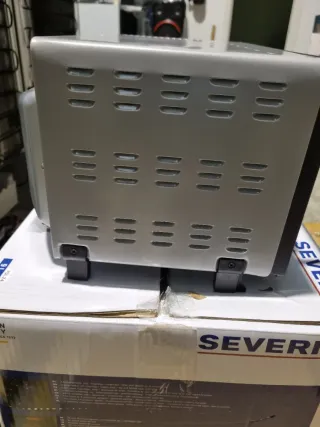 Mini horno SEVERIN compacto