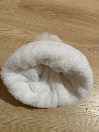 Gorro de invierno con pompón