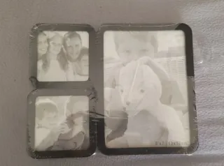 Conjunto de dos portafotos