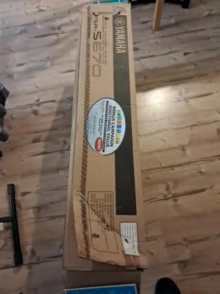 Teclado Yamaha PSR-S670