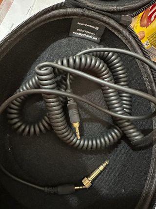 Beyerdynamic Custom Studio