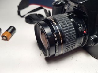 Canon EOS 500 + Lente EF 35-80mm