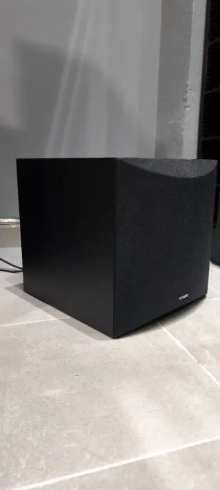 Subwoofer Yamaha NS-SW050 Negro