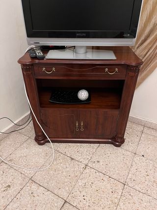 Mueble TV madera oscura