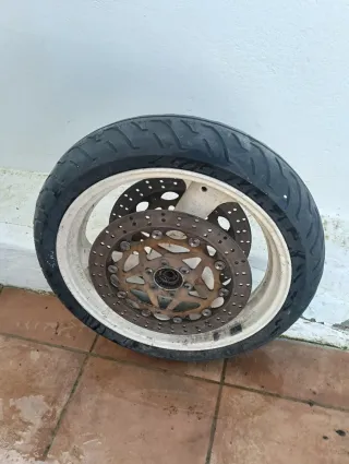 Horquilla delantera, rueda y pinzas Yamaha 1000