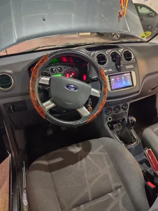 Ford Tourneo Connect 2013