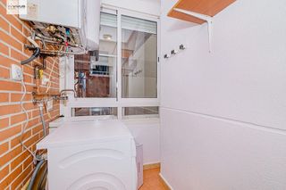 Piso en alquiler en Avda. Federico Garcia Lorca - Nueva Estación Autobuses en Granada