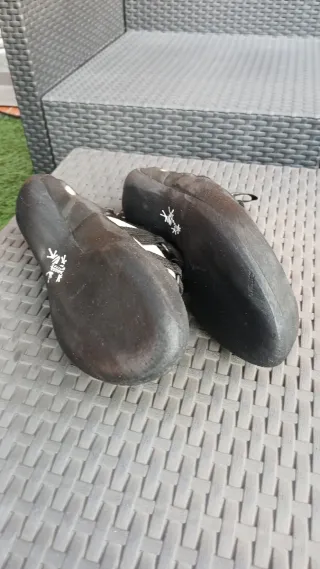 Pies de gato Tenaya Inti