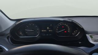 Peugeot 2008 PureTech 110 S&S Allure EAT6 81 kW (110 CV)