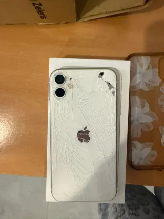 Despiece iPhone 11