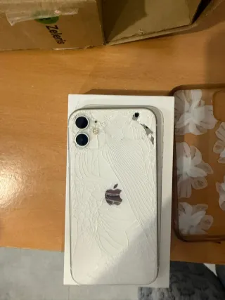 Despiece iPhone 11