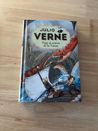 Julio Verne - Viaje al centro de la Tierra (edi...