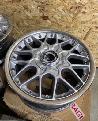 Llantas BBS RS2 17x8”