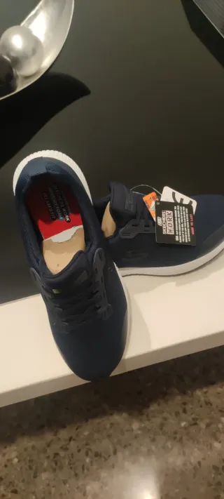 Zapatillas Skechers Work Nuevas