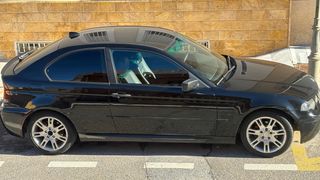BMW Serie 3 Compac año 2005.