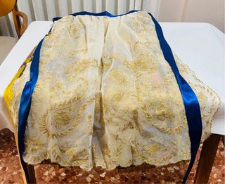 Traje de Fallera Amarillo con Flores