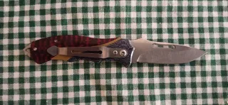 Navaja pequeña con clip para enchar