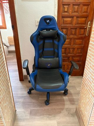 Silla Gaming Azul y Negra