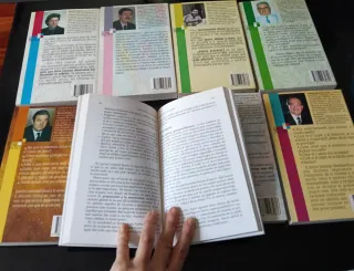 Lote 8 libros Espasa-crianza, salud, seguridad