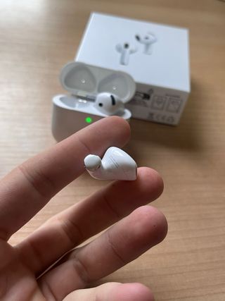 AirPods 4 Apple Blancos