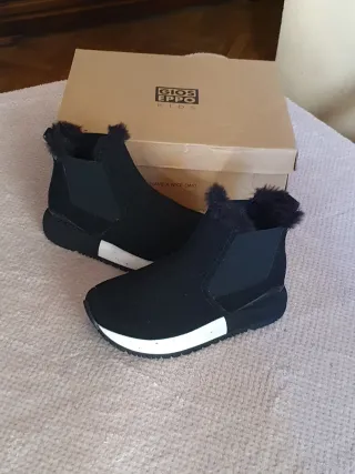 Gioseppo negras T.32 (como un 31)