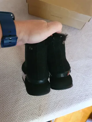 Gioseppo negras T.32 (como un 31)