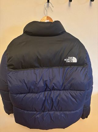 Chaqueta The North Face Nuptse Negra y Azul