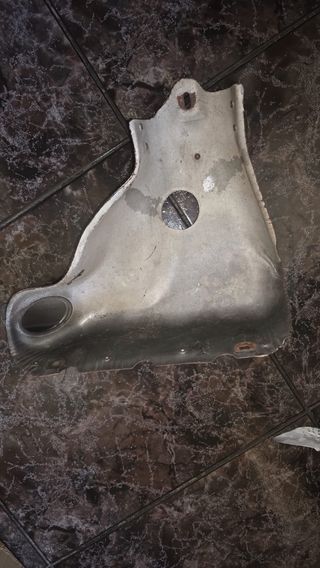 Colector de escape AUA