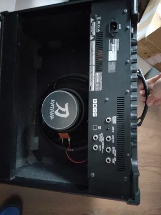 Amplificador Boss Katana 100 MK1