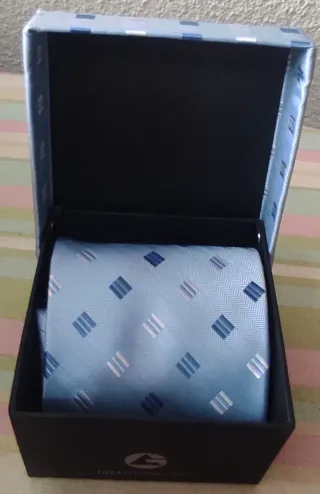 Corbatas de seda con diseño