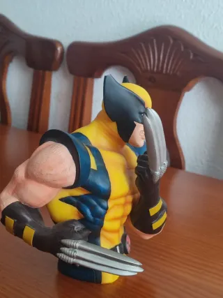 Figura Hucha Lobezno Marvel