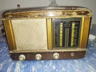 Radio Antigua Válvulas Madera