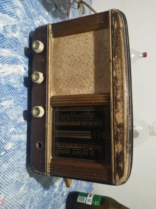 Radio Antigua Válvulas Madera