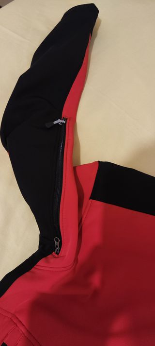 Chaqueta Trangoworld Windplus Softshell Roja