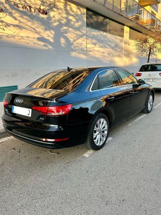 Audi A4  2.0 TDI Ultra SPORT