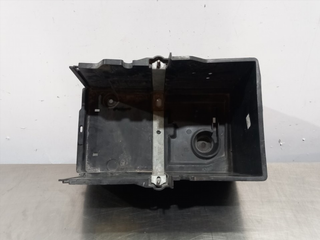 SOPORTE BATERIA FORD FOCUS SPORTBREAK (CEW) M1DD