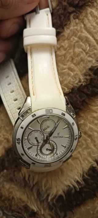 Reloj Festina F16394 Plata y Blanco