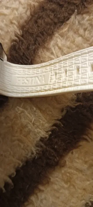 Reloj Festina F16394 Plata y Blanco