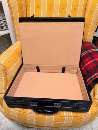 Maletín de piel clásico negro