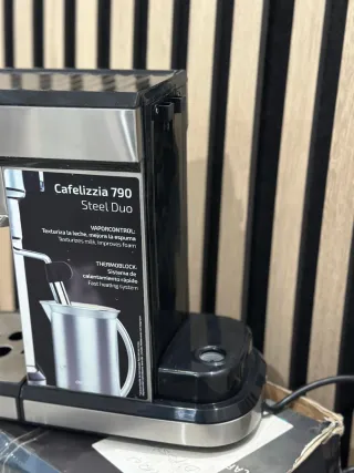 Cafetera Cecotec Cafelizzia 790 Steel Duo
