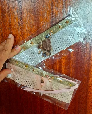 Carnaval: accessori nuovi 5 € (collane 3,5€)