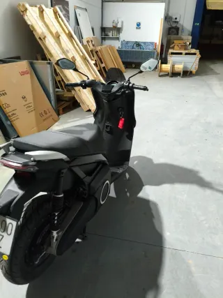 Silence S01 Scooter Eléctrica Negra