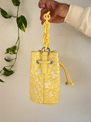 Bolso TOUS Saco Crema con Cadena Amarilla NUEVO