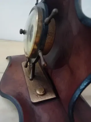 Barometro Huger anni 50'Supporto in Cuoio Vintage