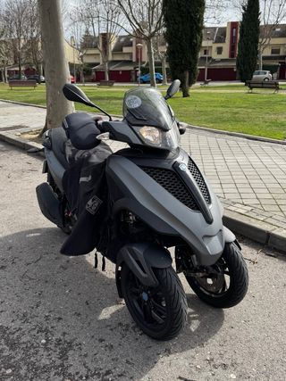 Piaggio MP3 Yourban 300 LT Gris/Negro