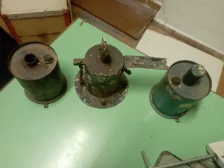 Antiguos onillos metálicos