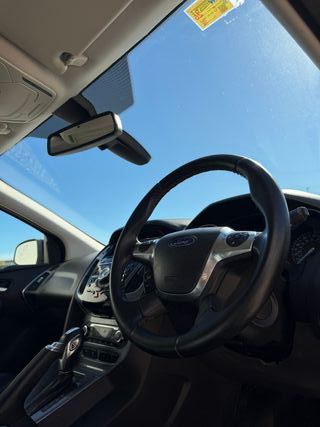 Ford Focus 120MIL KM AUTOMATICO