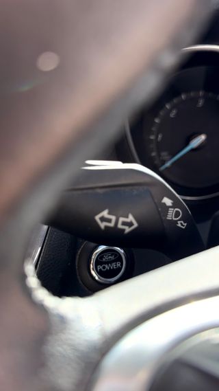 Ford Focus 120MIL KM AUTOMATICO