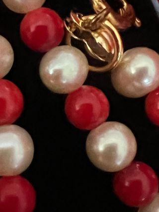 Collar Perlas Río y Coral Natural