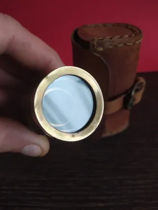 Catalejo antiguo latón y cuero con funda